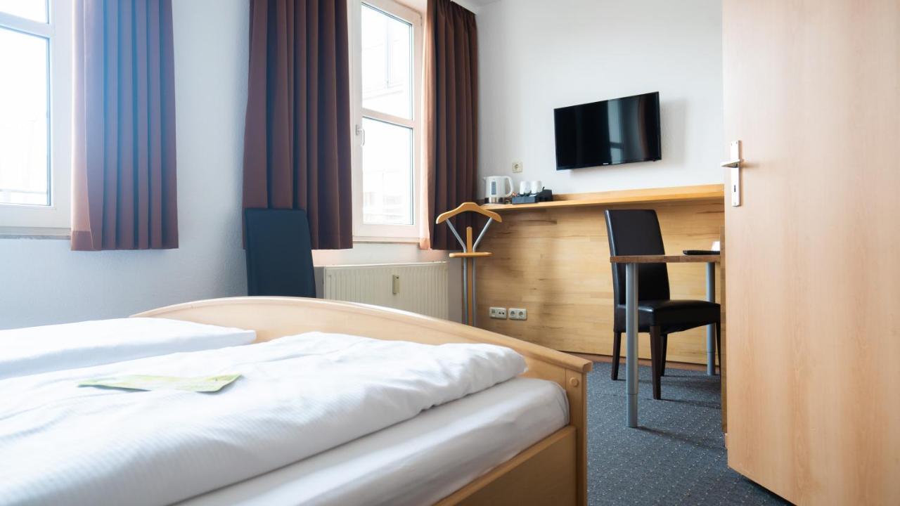 Hotel Am Hopfenmarkt Росток Экстерьер фото