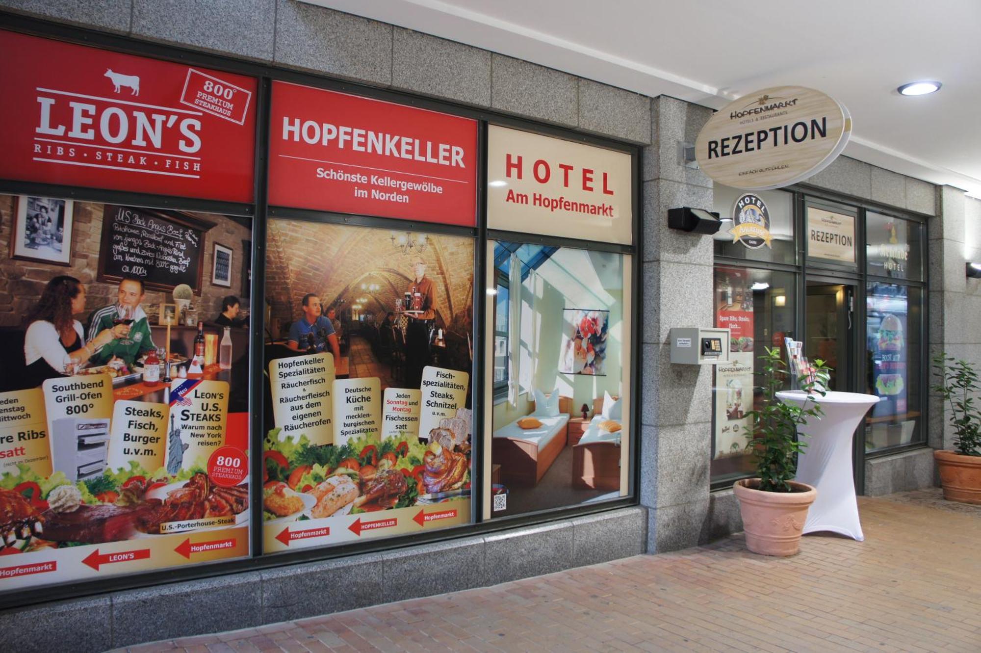 Hotel Am Hopfenmarkt Росток Экстерьер фото