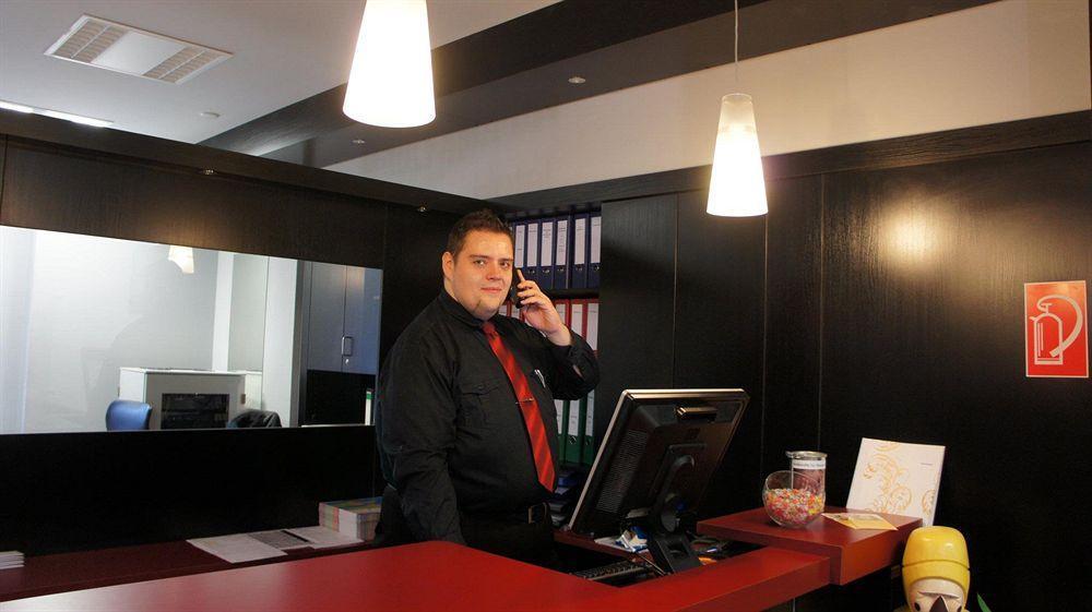 Hotel Am Hopfenmarkt Росток Экстерьер фото